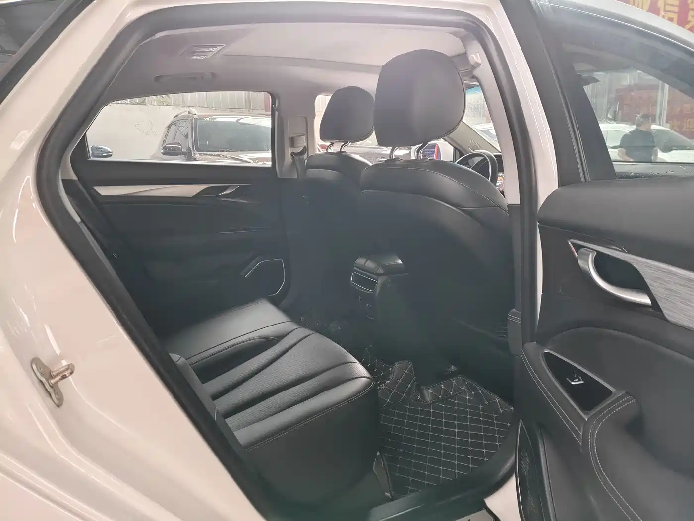 GEELY AUTOMOBILE BORUI