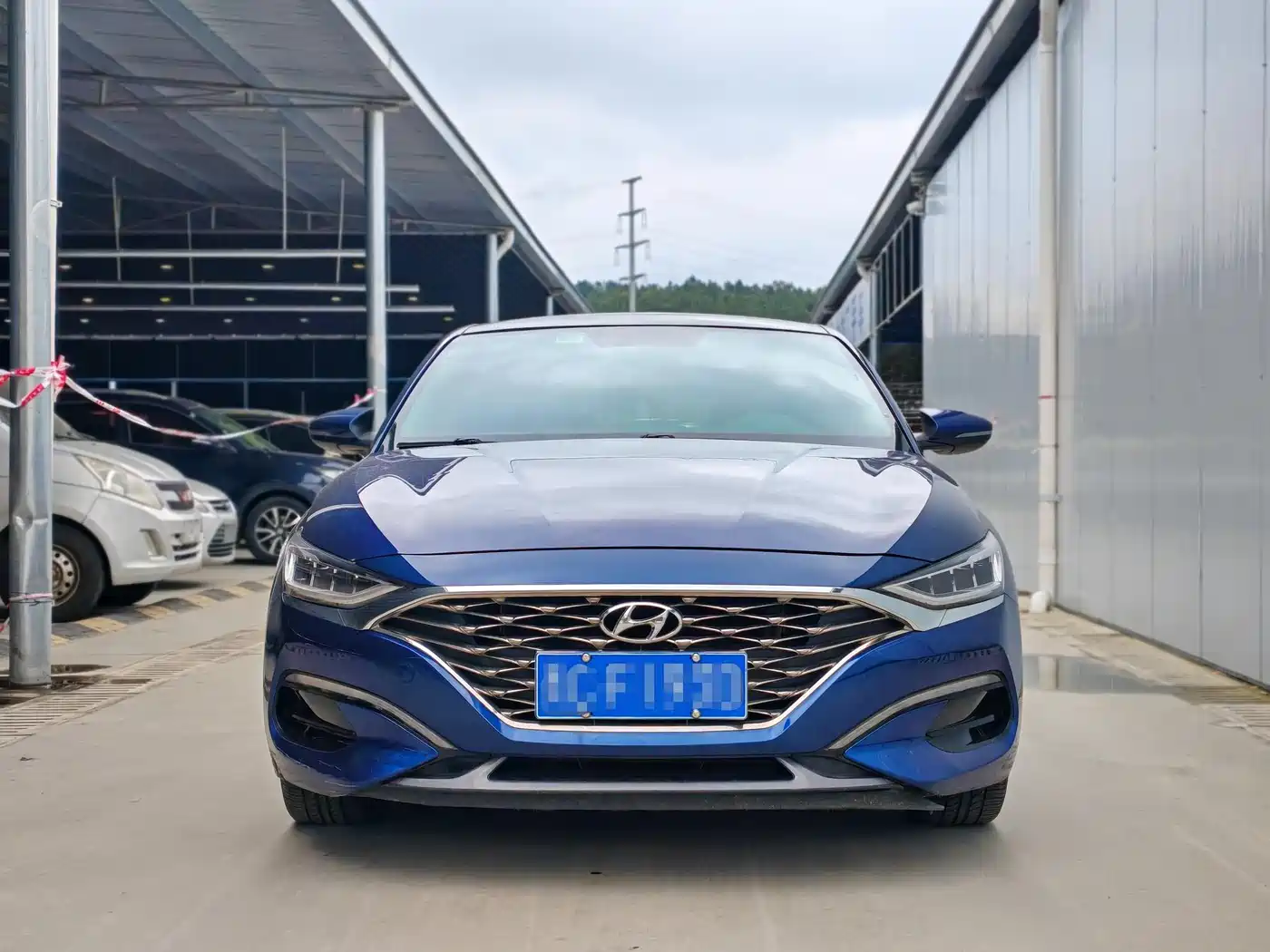 Hyundai Fista 2019 280TGDi Sport Edition China VI фото 4