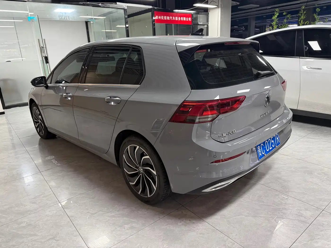 Volkswagen Golf 2023 280TSI DSG Pro фото 4