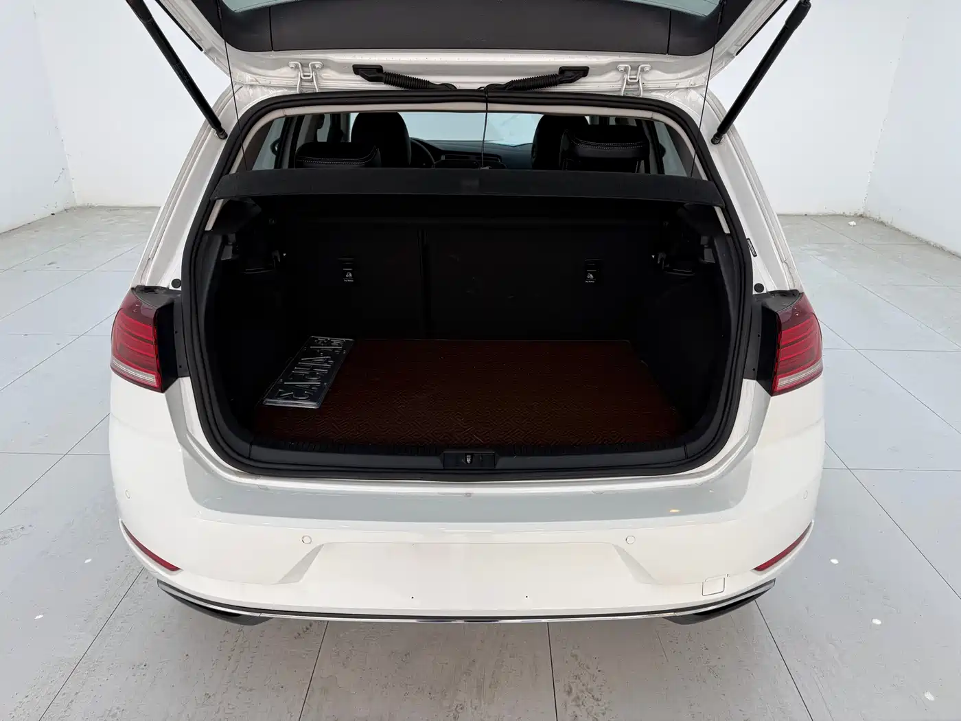 Volkswagen Golf 2020 280TSI DSG Comfort фото 20