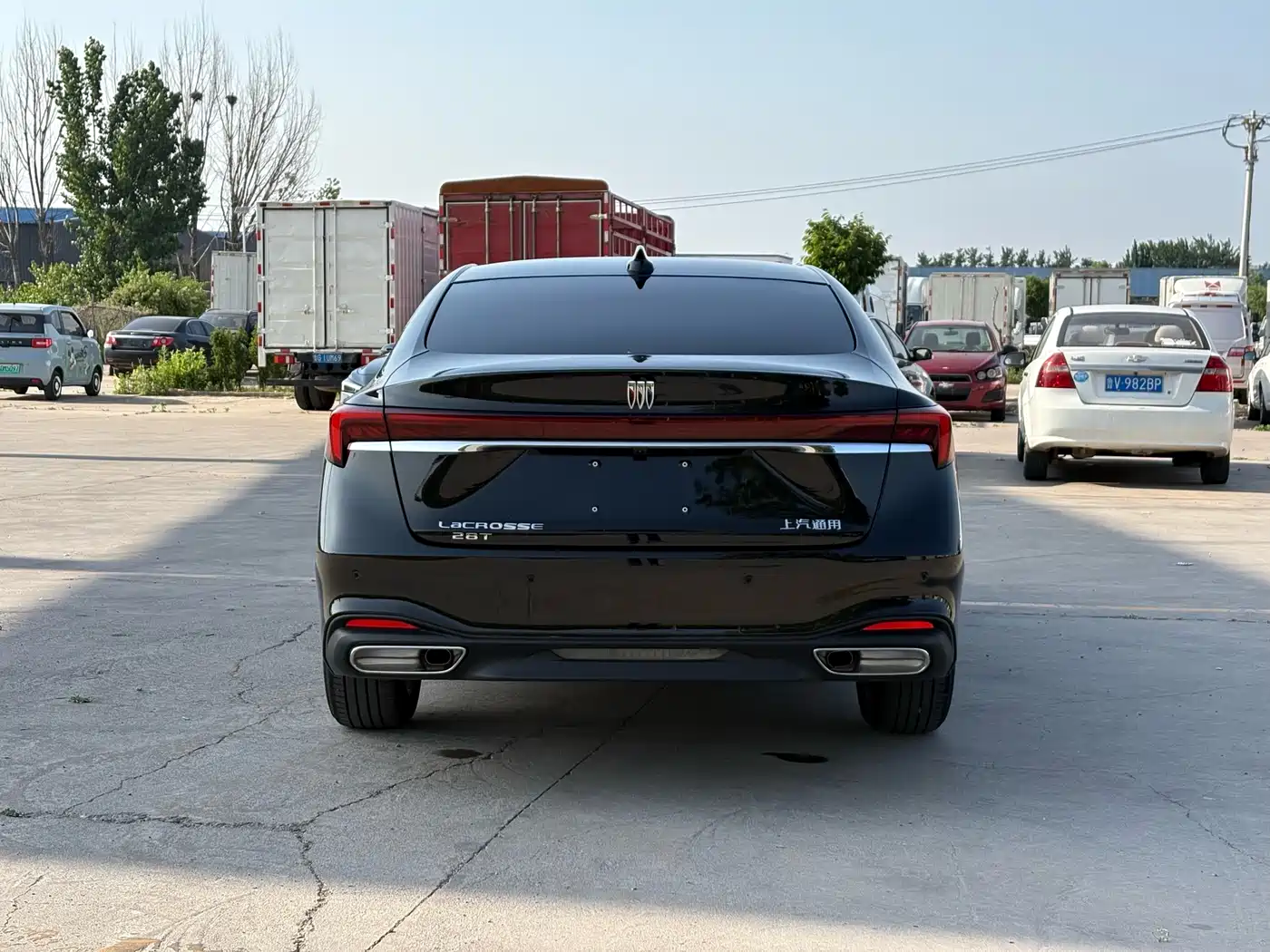 BUICK LACROSSE