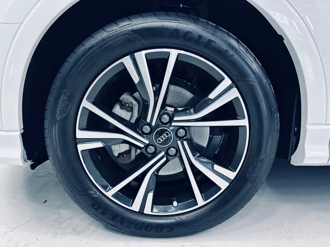 Audi Q3 Sportback 2023 Facelift 40 TFSI Fashion фото 22