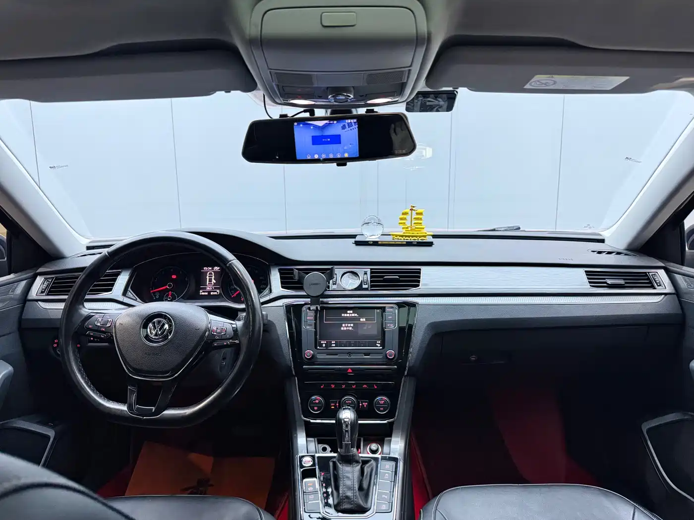 Volkswagen Passat 2017 330TSI DSG Prestige фото 17