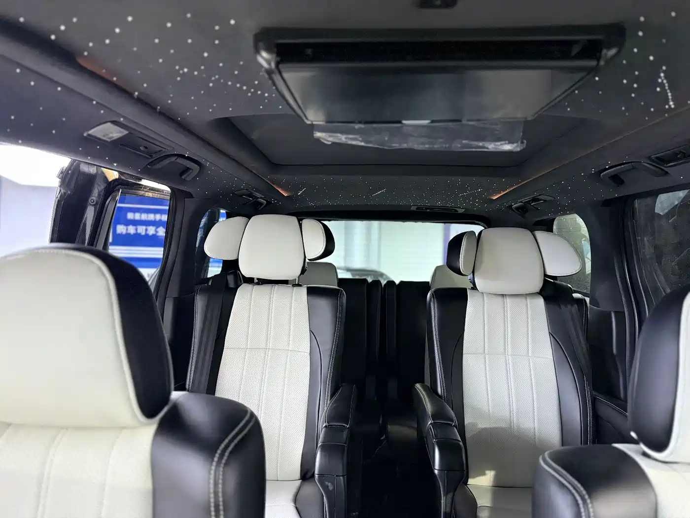 Toyota Alphard 2012 3.5L Luxury Edition фото 4