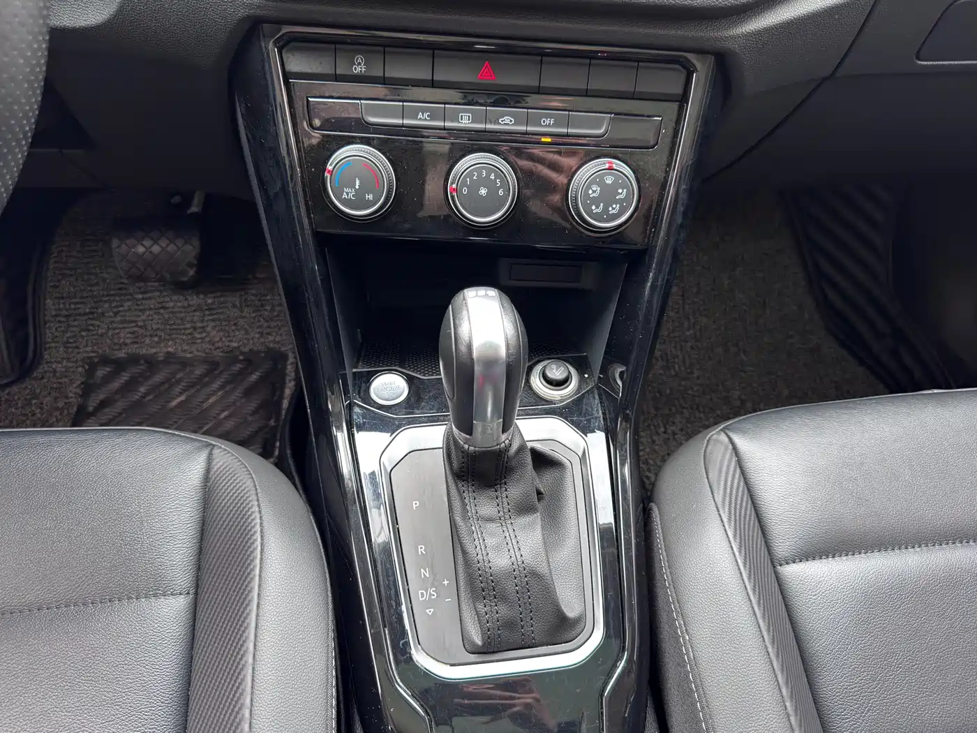 Volkswagen T-ROC 2020 280TSI DSG 2WD Comfort фото 7