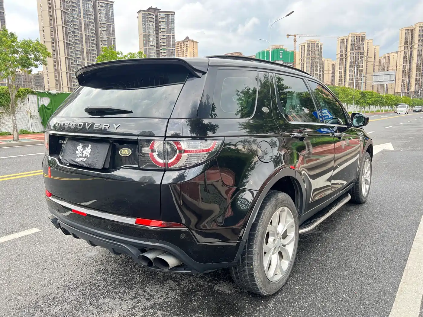 Land Rover Discovery Sport 2016 2.0T HSE фото 6