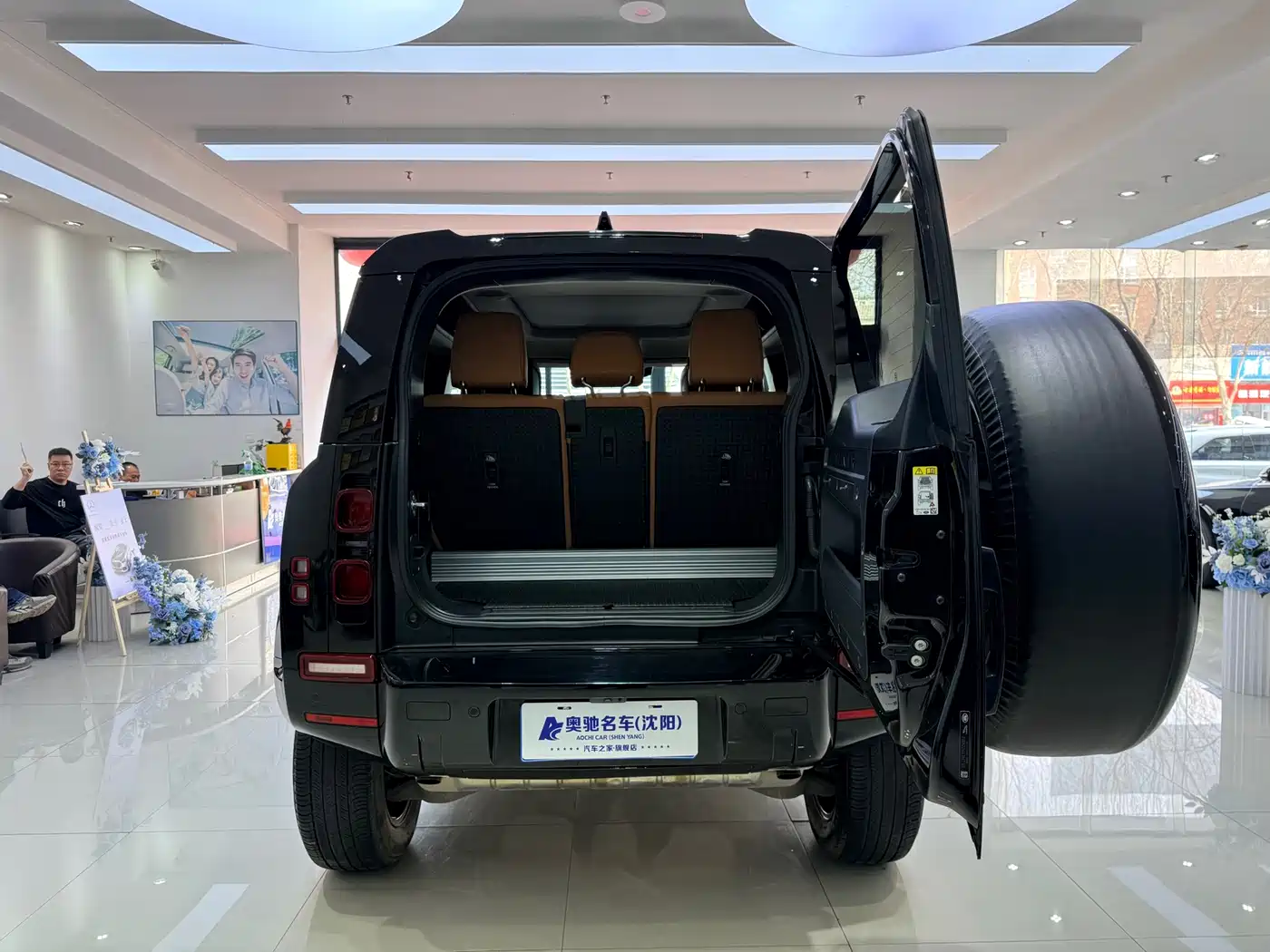 Land Rover Defender 2024 90 3.0T P400 HSE фото 23