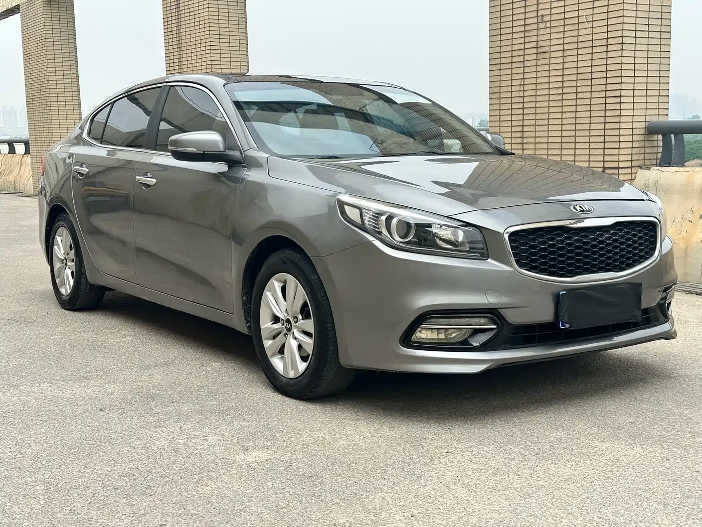 Kia K4 2014 1.8L Automatic GLS фото 3