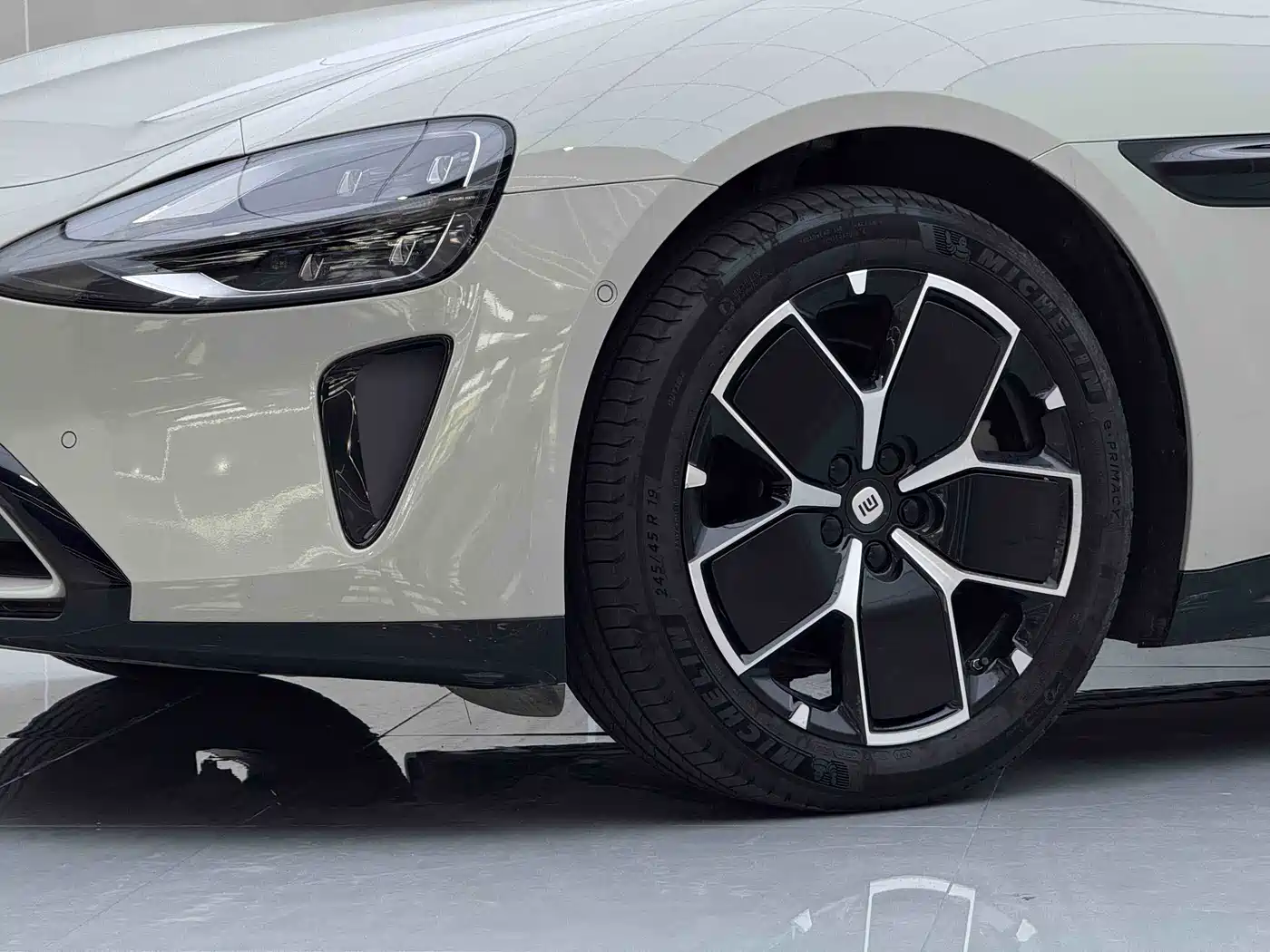 Xiaomi Auto Xiaomi SU7 2024 RWD Ultra Long Range Advanced Smart Driving Pro Edition фото 7