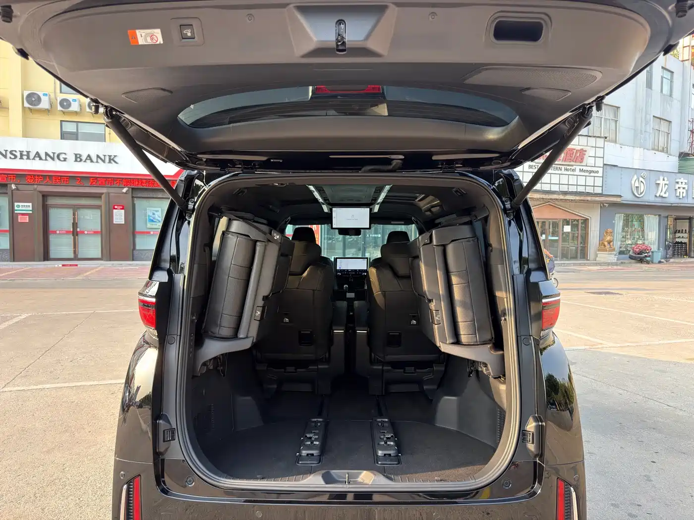 Toyota Vellfire 2024 2024 Crown Hybrid 2.5L Executive Premium Edition