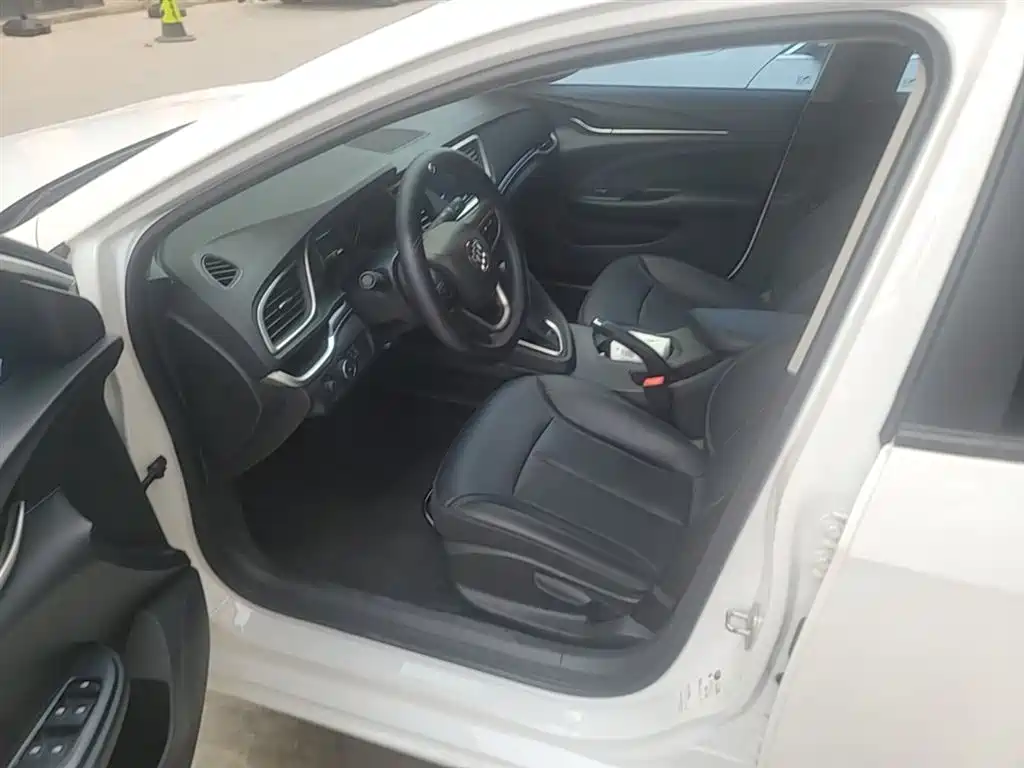 Buick Excelle 2021 Facelift Exemplar 1.5L Auto Elite фото 15