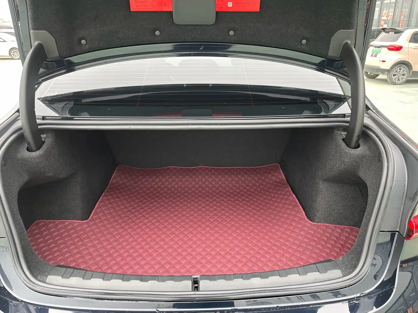 BMW 3 Series 2023 325Li M Sport Package фото 13