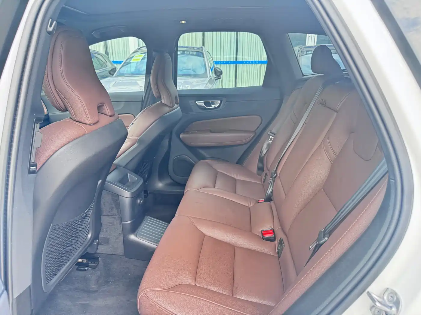 Volvo XC60 Plug-in Hybrid 2024 2024 T8 PHEV Long Range AWD Smart Elite Luxury Edition