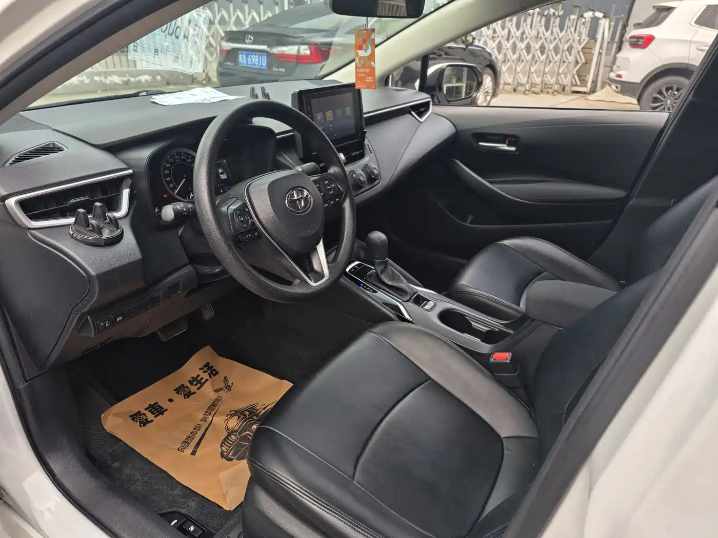 Toyota Corolla 2023 1.5L Pioneer Edition фото 9