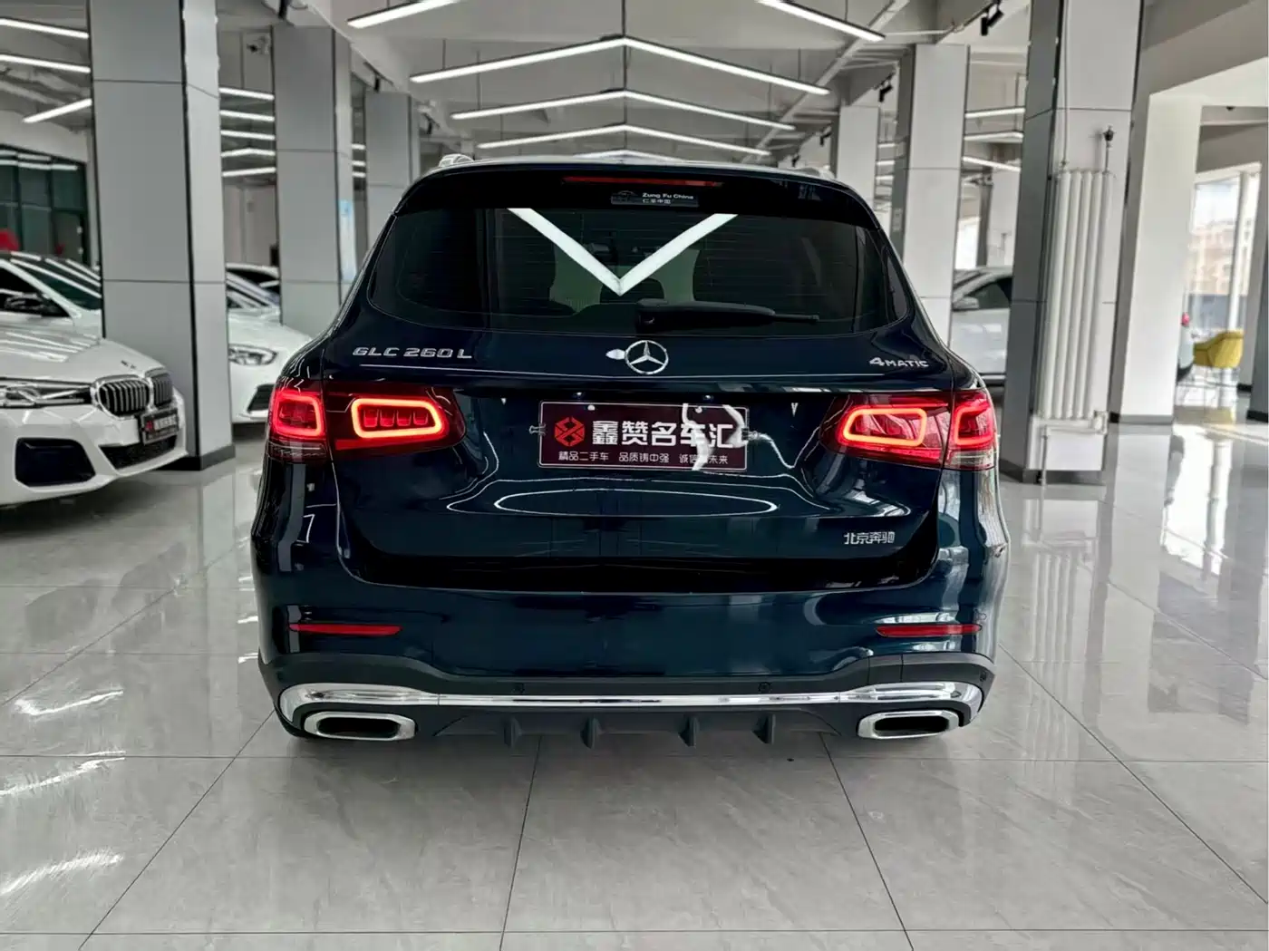 MERCEDES-BENZ GLC