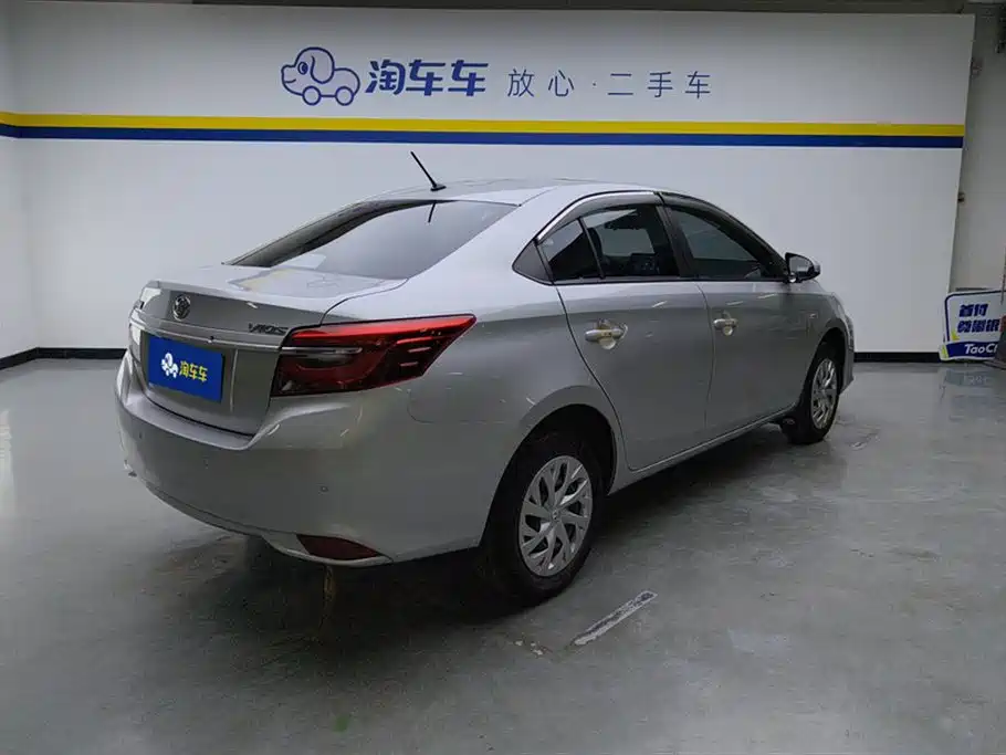 Toyota Vios 2021 1.5L CVT Chuangxing Edition фото 3