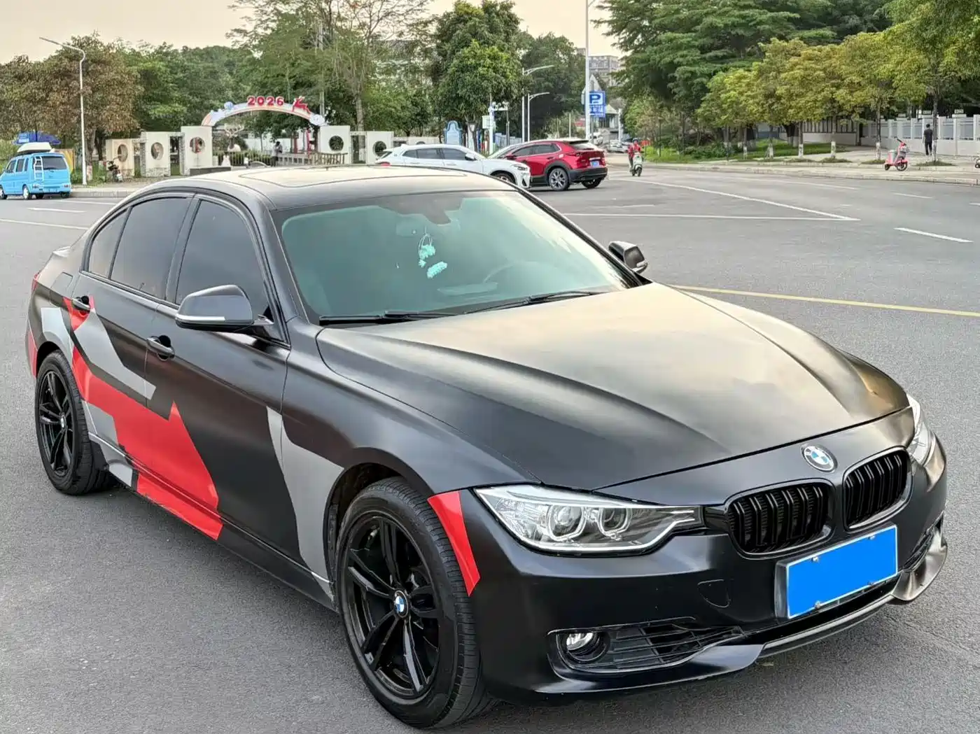 BMW 3 Series (Import) 2013 320i Sport Design Package фото 3