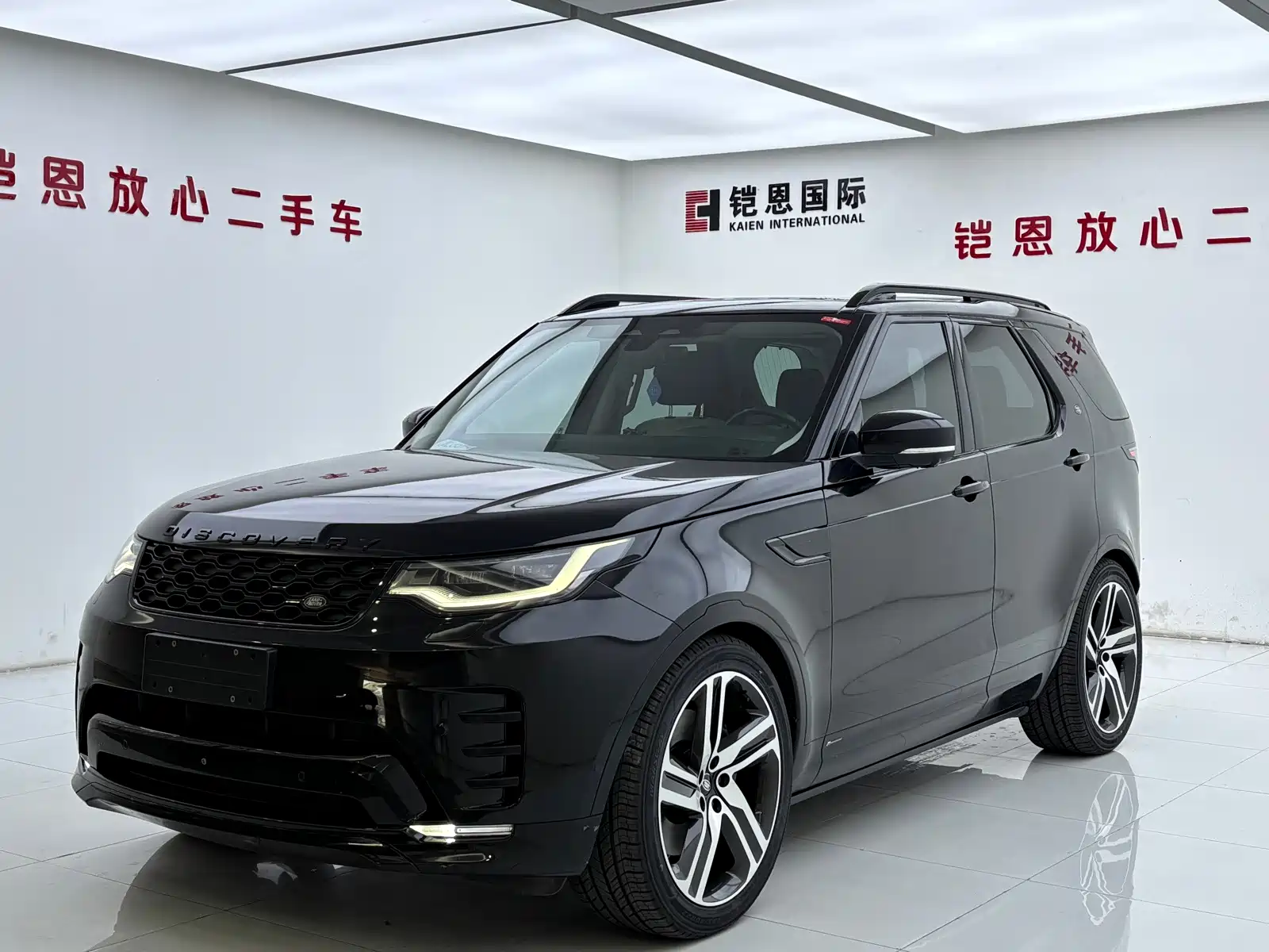 Фото 1 - Land Rover Discovery