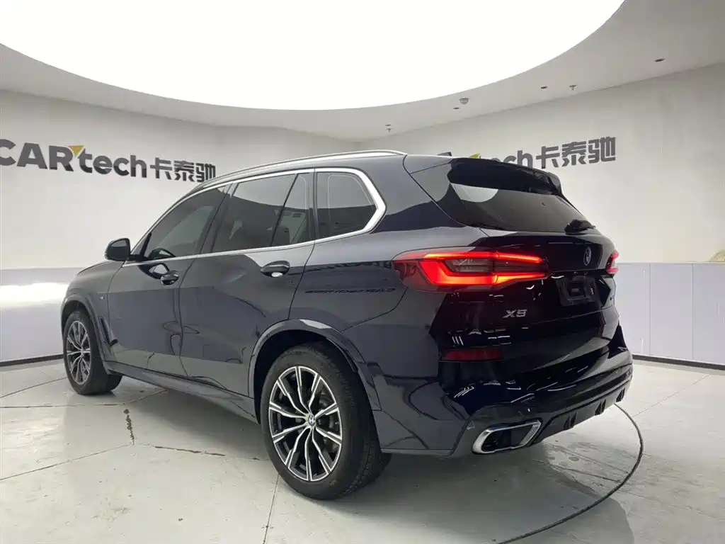 BMW X5 (Import) 2019 xDrive40i M Sport Package фото 7