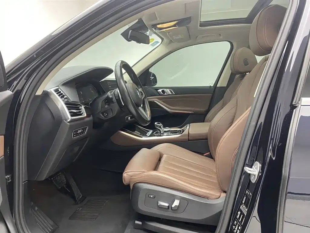 BMW X5 (Import) 2019 xDrive40i M Sport Package фото 17