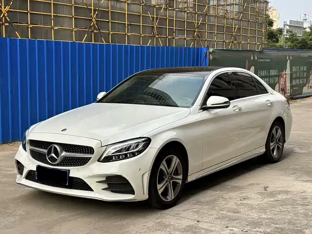 Mercedes-Benz C-Class 2021