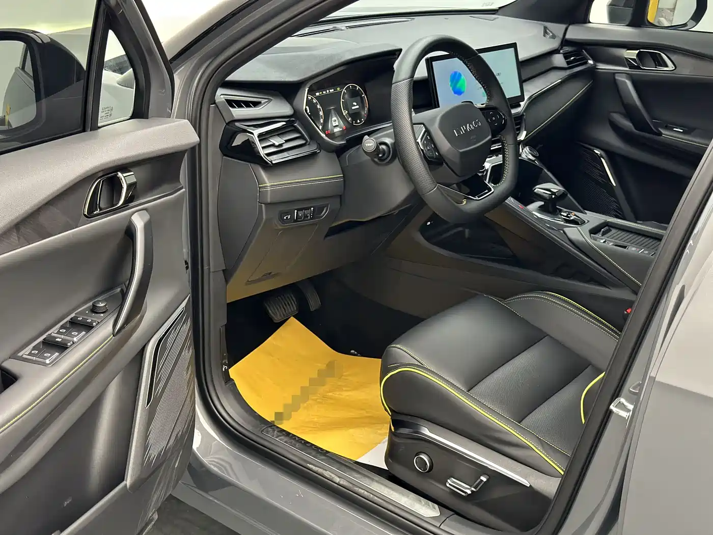 LYNK 06
