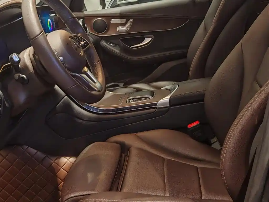 Mercedes-Benz GLC 2022 Model GLC 300 L 4MATIC Dynamic Edition фото 10