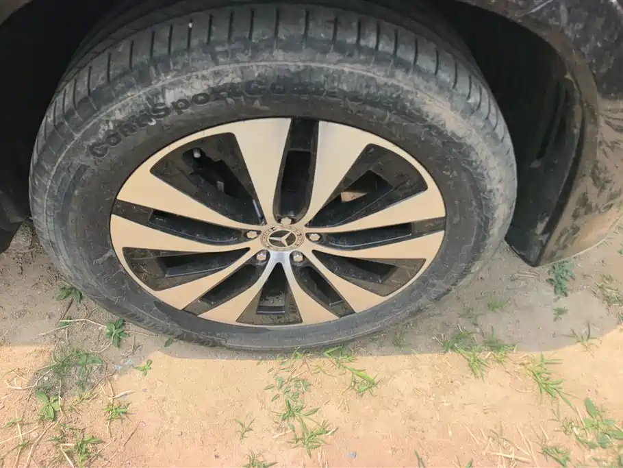 Mercedes-Benz GLE 2023 GLE 350 4MATIC Fashion фото 6