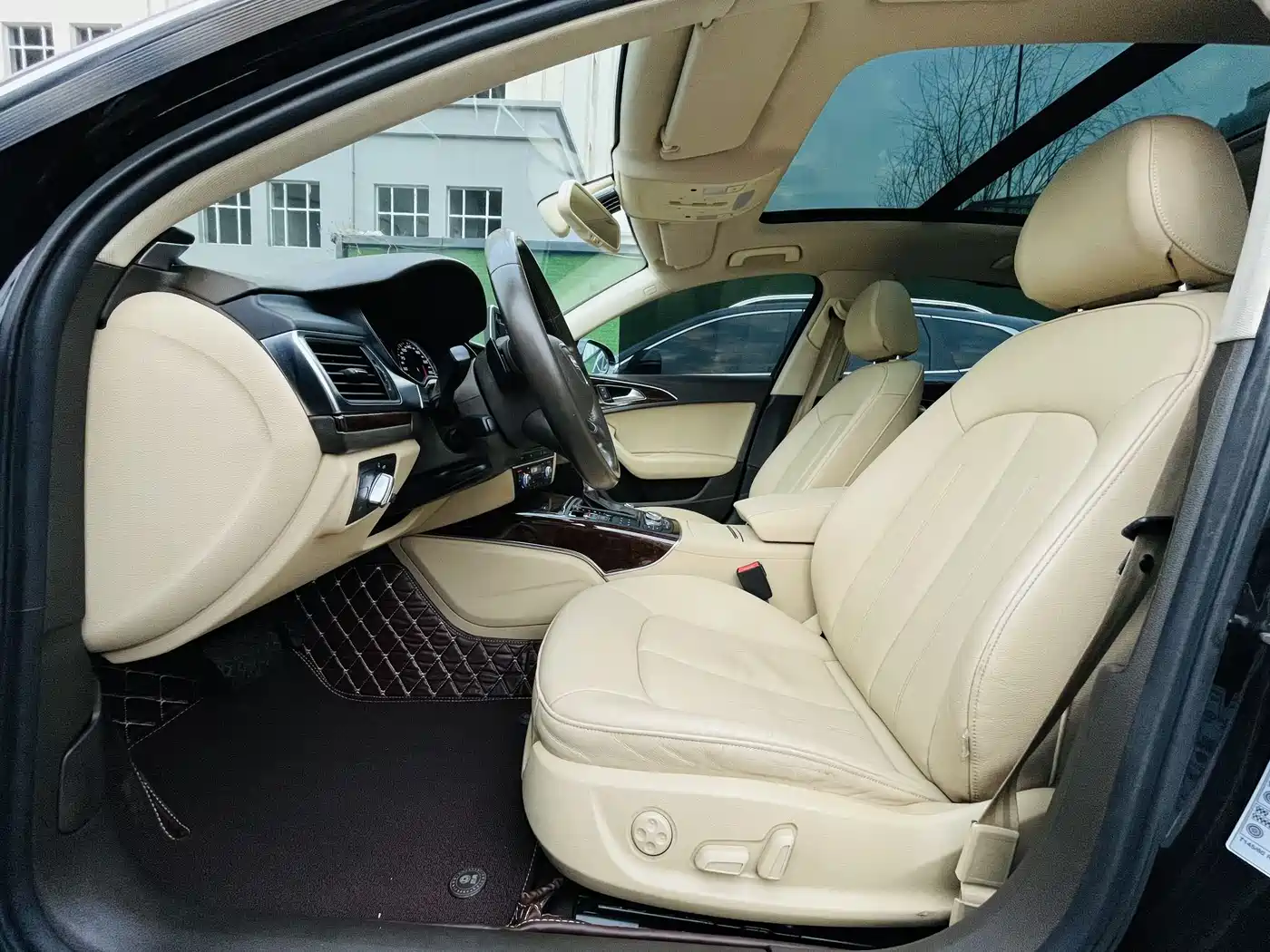 Audi A6L 2012 30 FSI Comfort фото 5