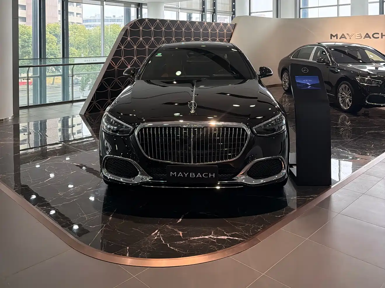 Mercedes-Benz Maybach S-Class 2026 S 480 4MATIC фото 12