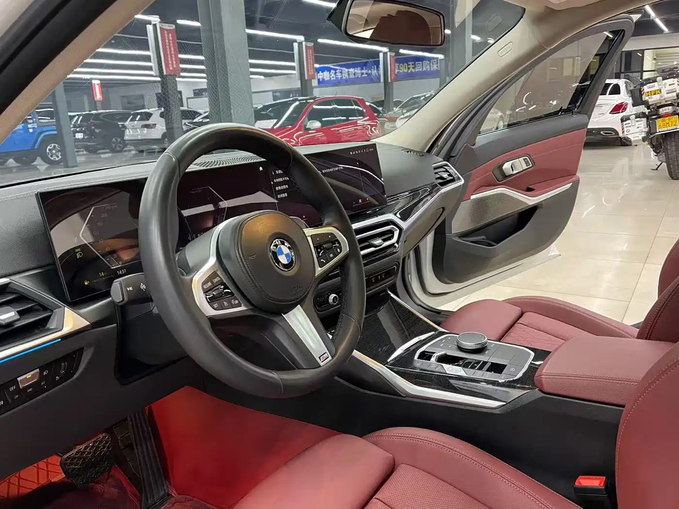 BMW 3 Series 2023 325Li xDrive M Sport Package фото 5