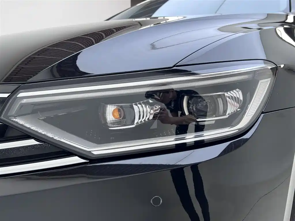 Volkswagen Magotan 2020 280TSI DSG Comfort фото 30