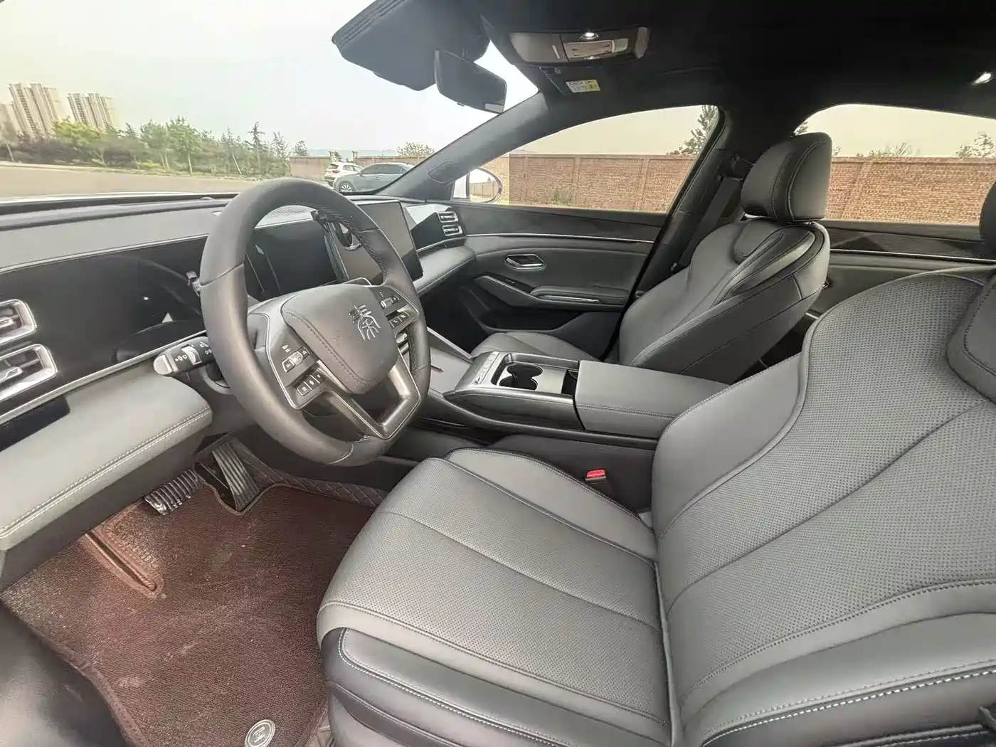 BYD Qin L 2026 Model DM-i 210KM Superior Edition фото 9