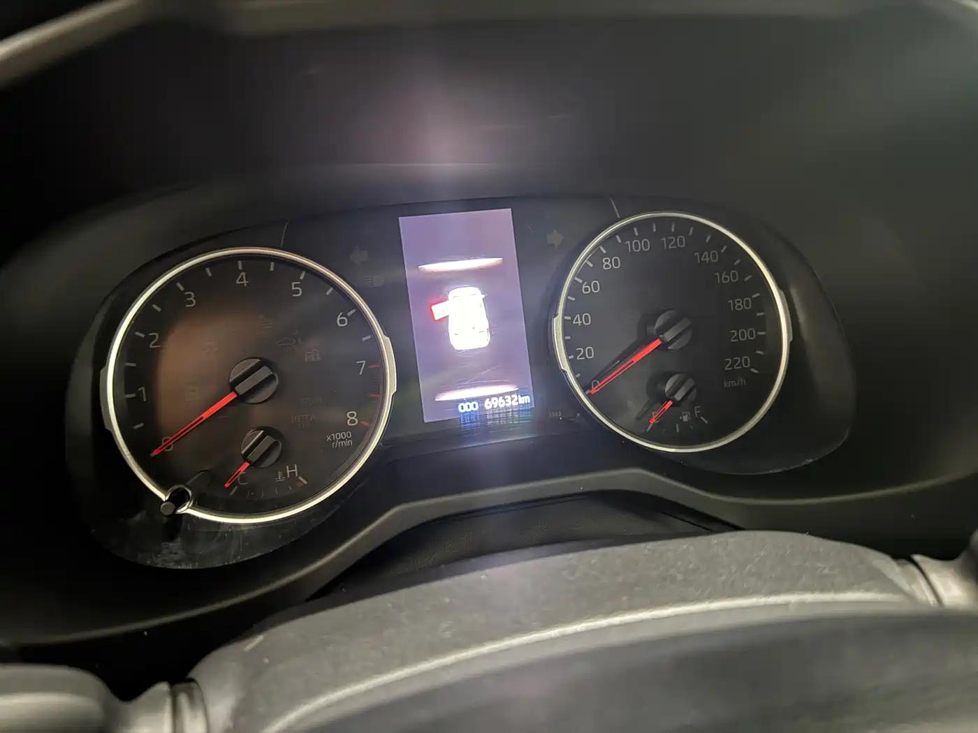 Toyota RAV4 Rongfang 2021 2.0L CVT 2WD Urban фото 8