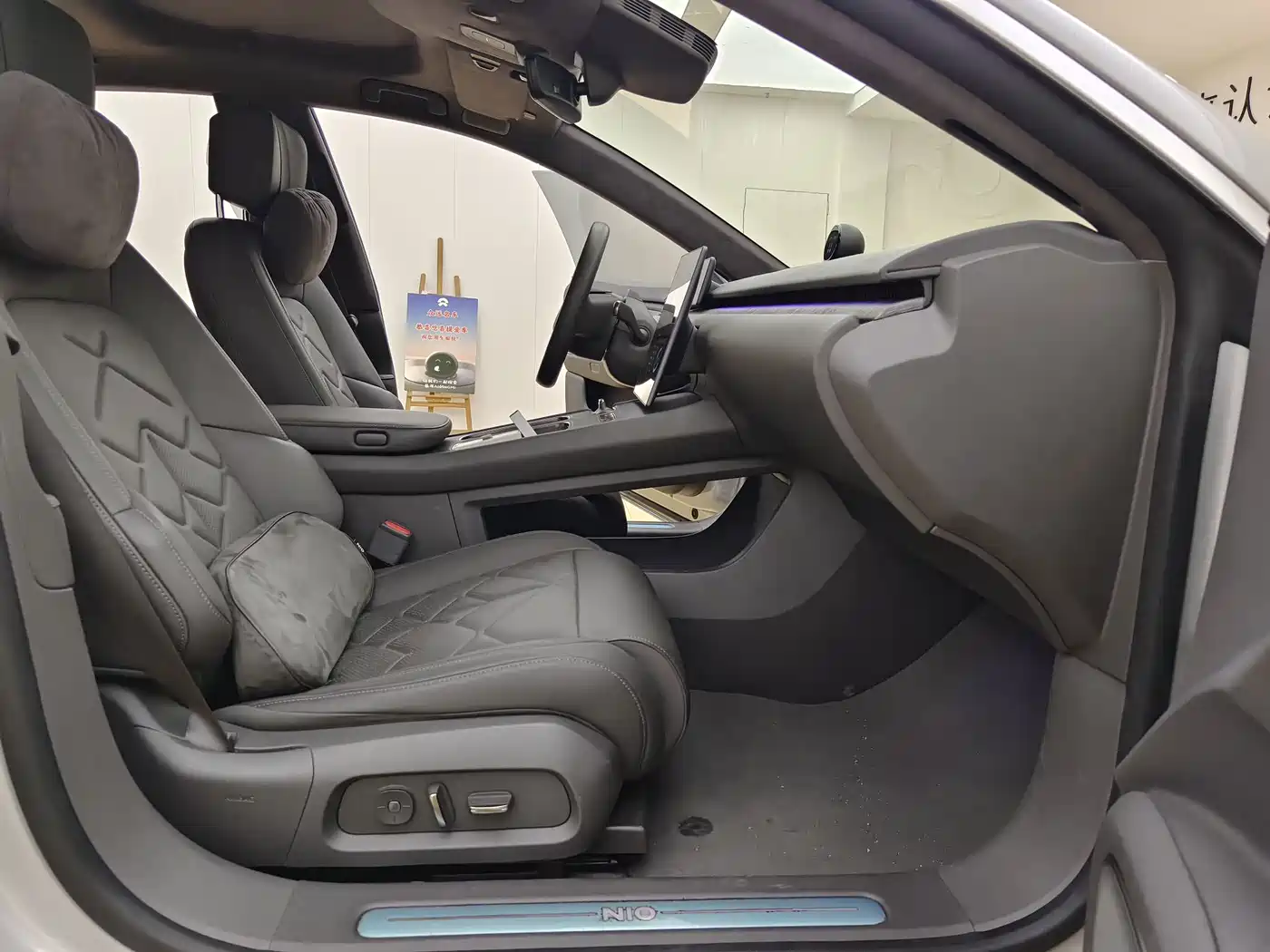 NIO ET7 2024 2024 75kWh Executive Edition