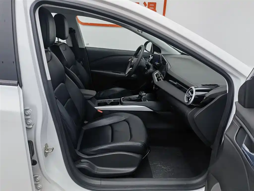 Chevrolet Monza 2023 1.5L DCT Enjoyment Edition фото 23