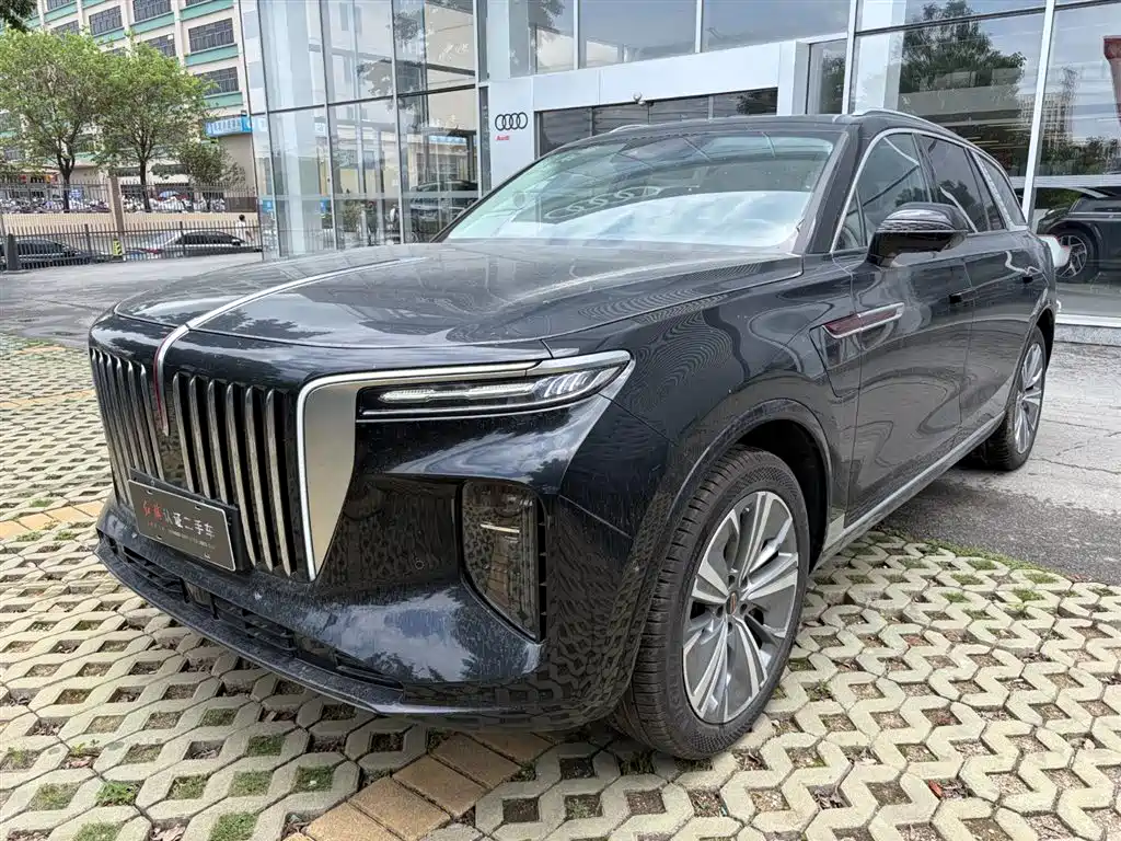 Hongqi E-HS9 2025 Model 690km Flag Premium Edition 6-Seater