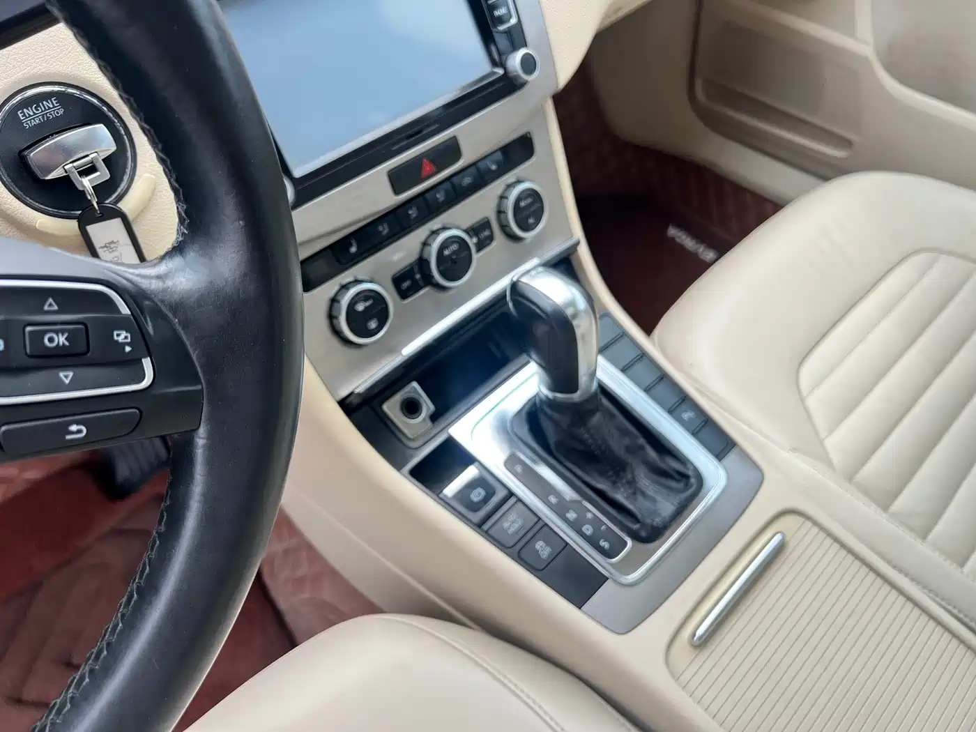Volkswagen Magotan 2012 1.8TSI Luxury фото 9