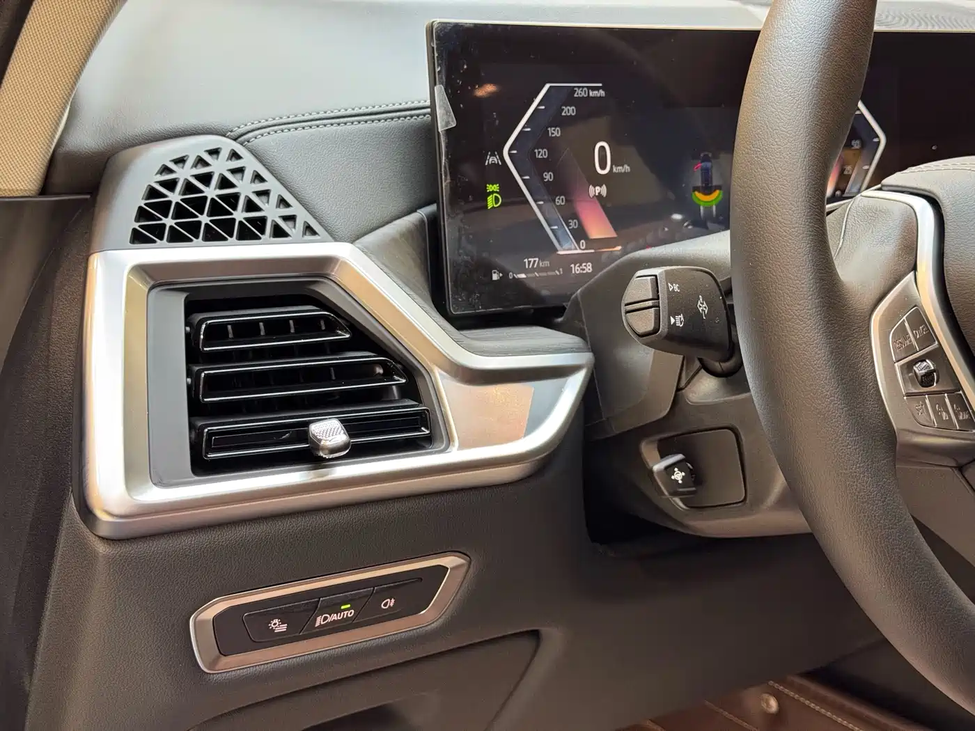BMW X7 2024 xDrive40i Leading Luxury Package фото 24