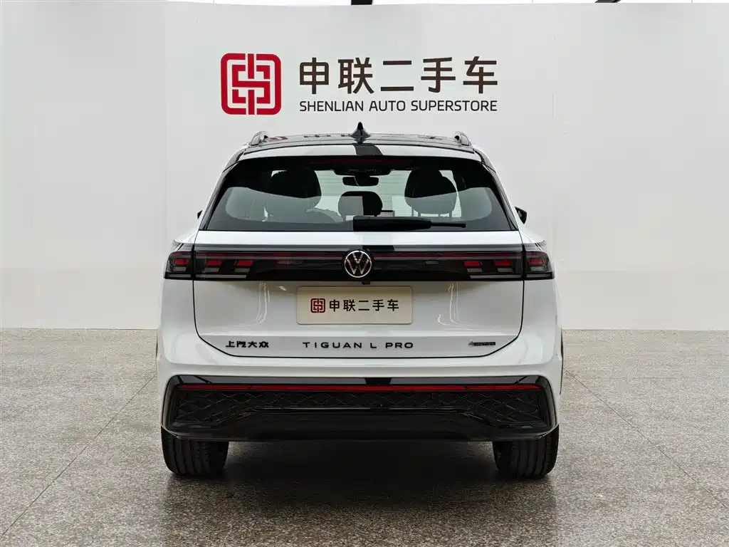 Volkswagen Tiguan L 2024 PRO 380TSI 4WD R-Line Premium Edition фото 2