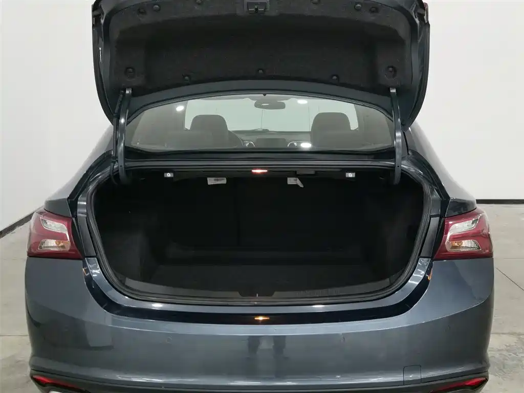 CHEVROLET MAI RUIBAO XL