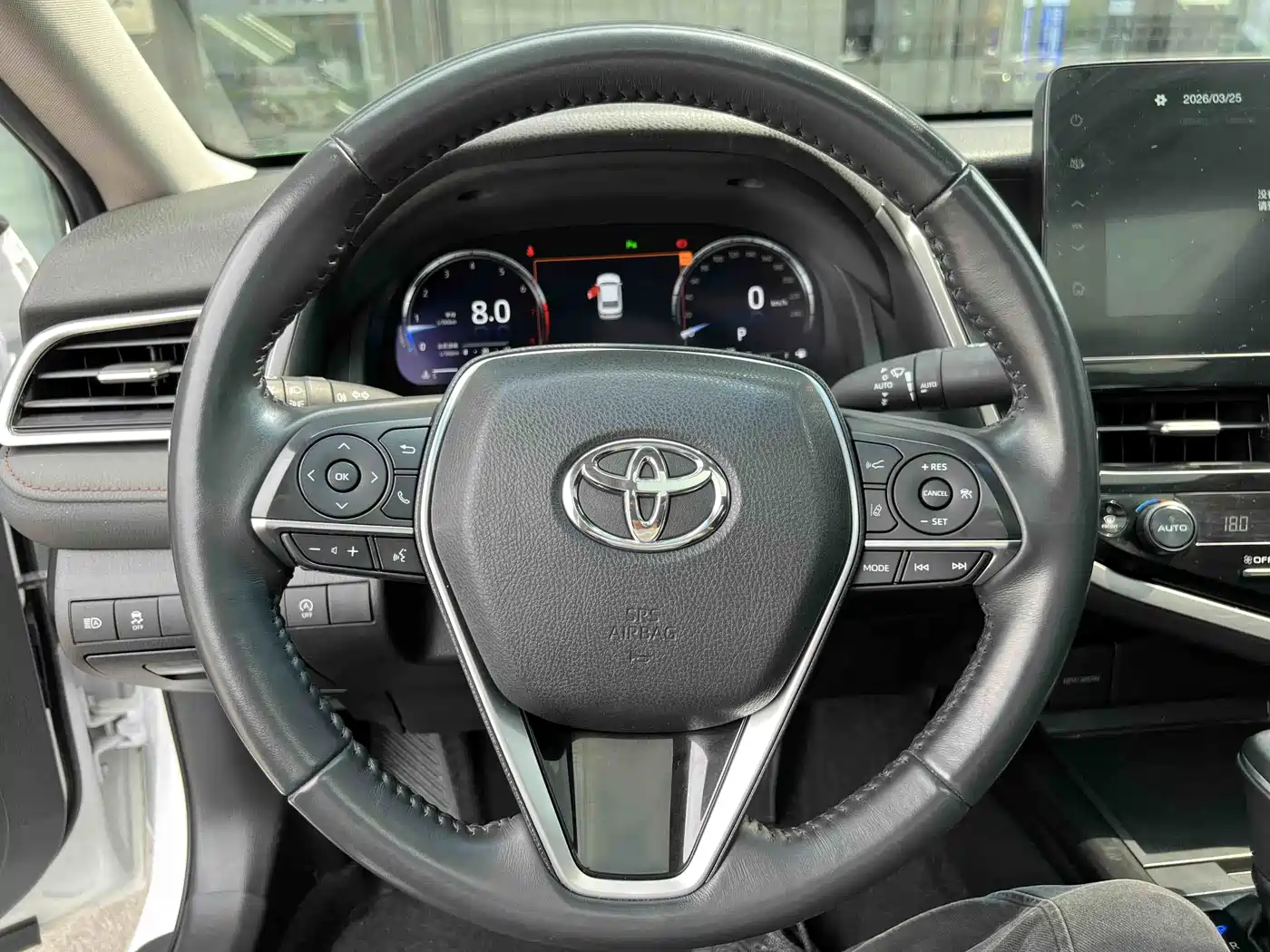 Toyota Camry 2023 2.5G Luxury Edition фото 11