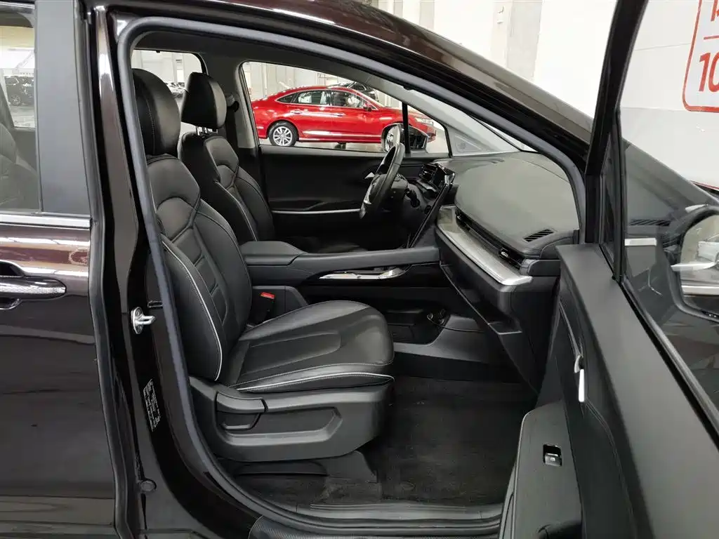 Hyundai Kustu 2021 270TGDi Premium LUX фото 23