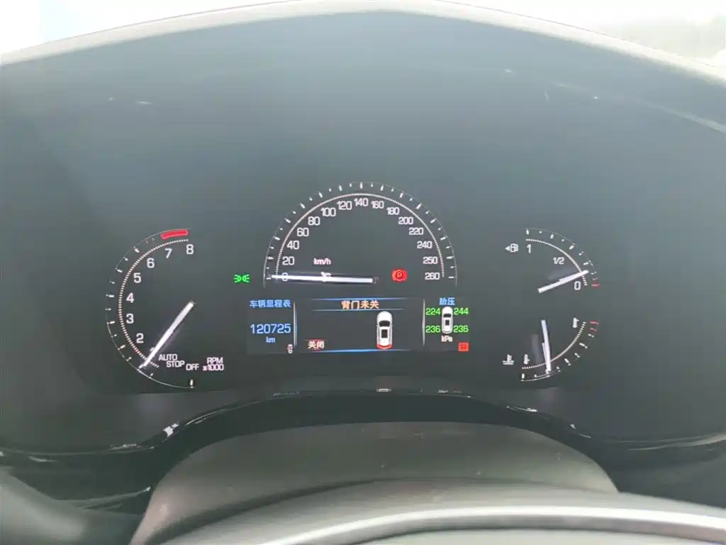 Cadillac XT5 2016 28T AWD Technology Model фото 12
