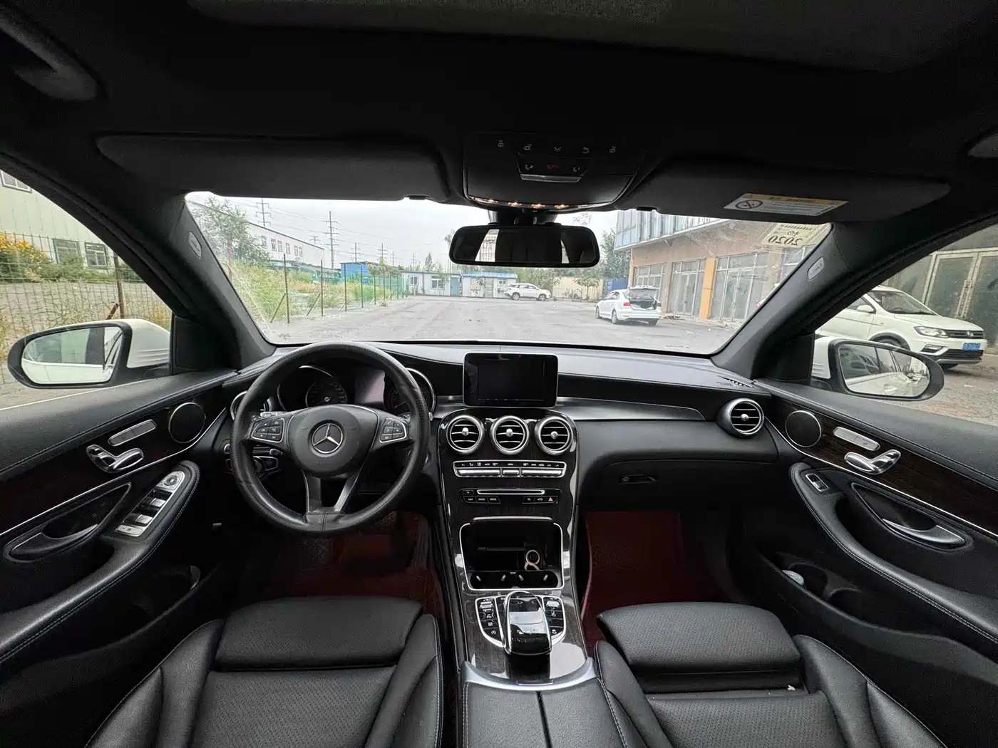 Mercedes-Benz GLC 2018 GLC 260 4MATIC Dynamic фото 8