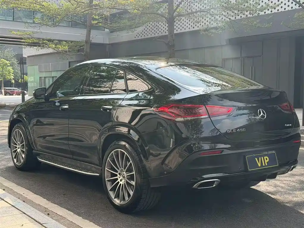 Mercedes-Benz GLE 2022 GLE 450 4MATIC Luxury фото 16
