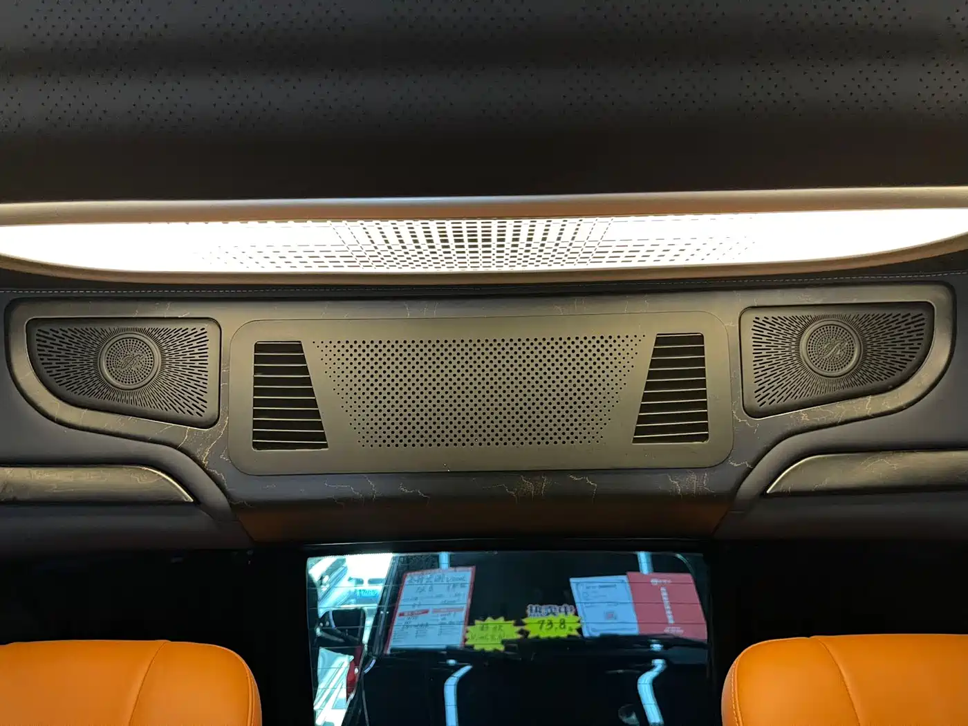Mercedes-Benz V-Class 2024 V 300 L Long Wheelbase Luxury Edition фото 20