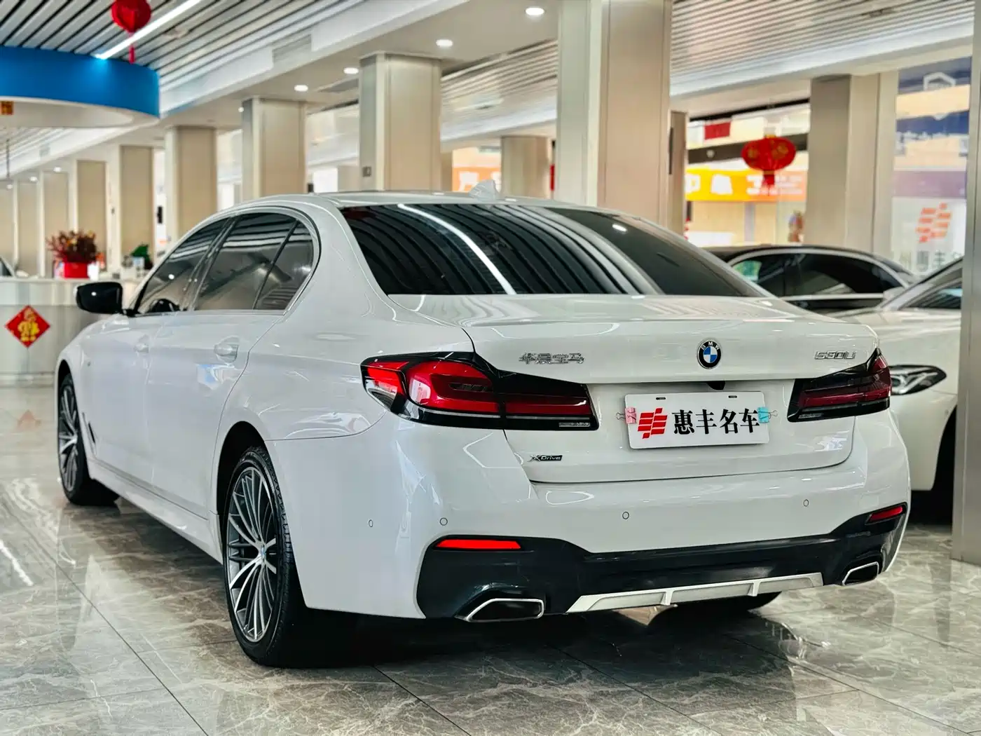 Фото 7 - BMW 5 Series