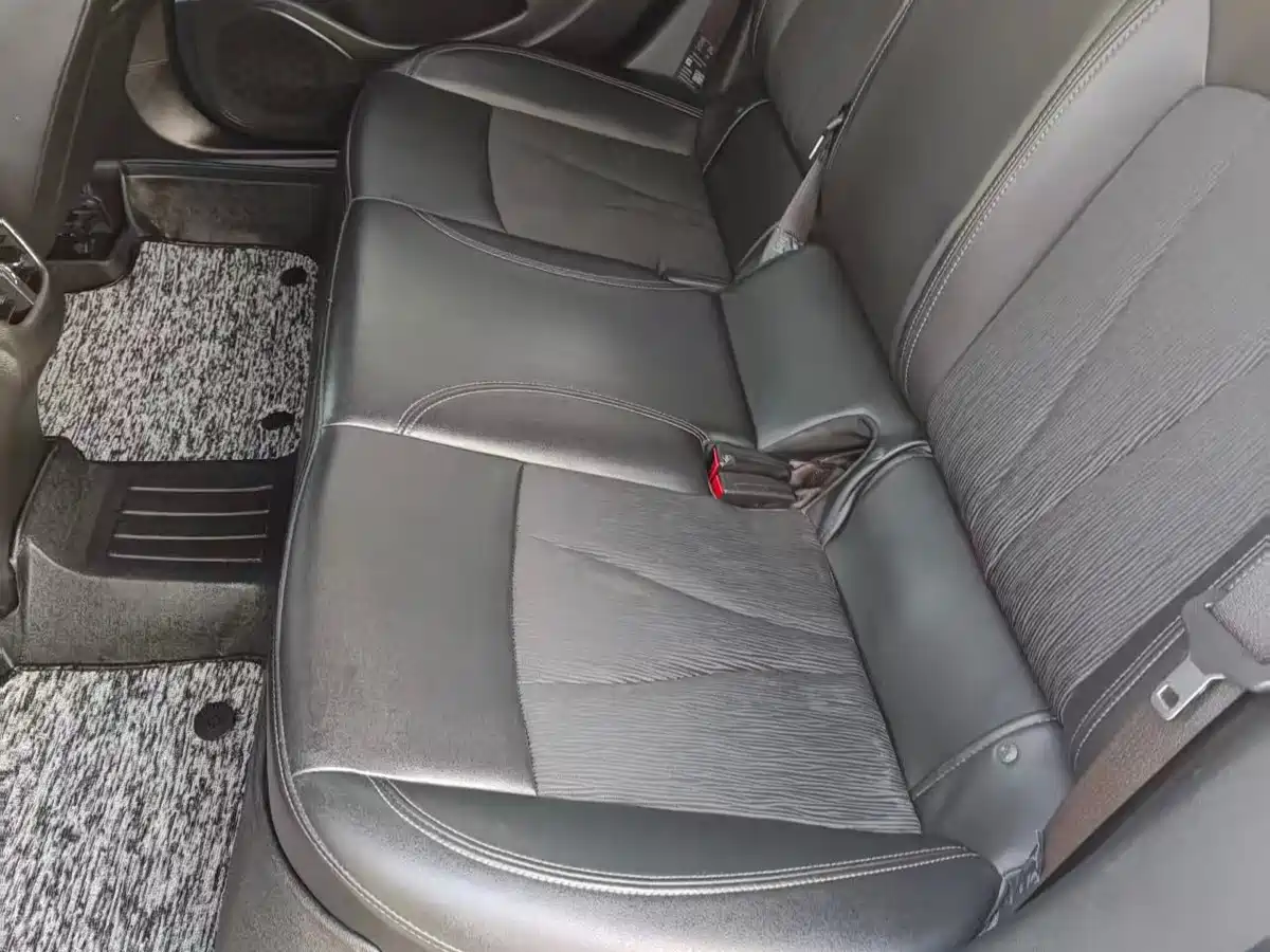 Buick Verano 2018 Sedan 20T Dual Clutch Leading фото 8