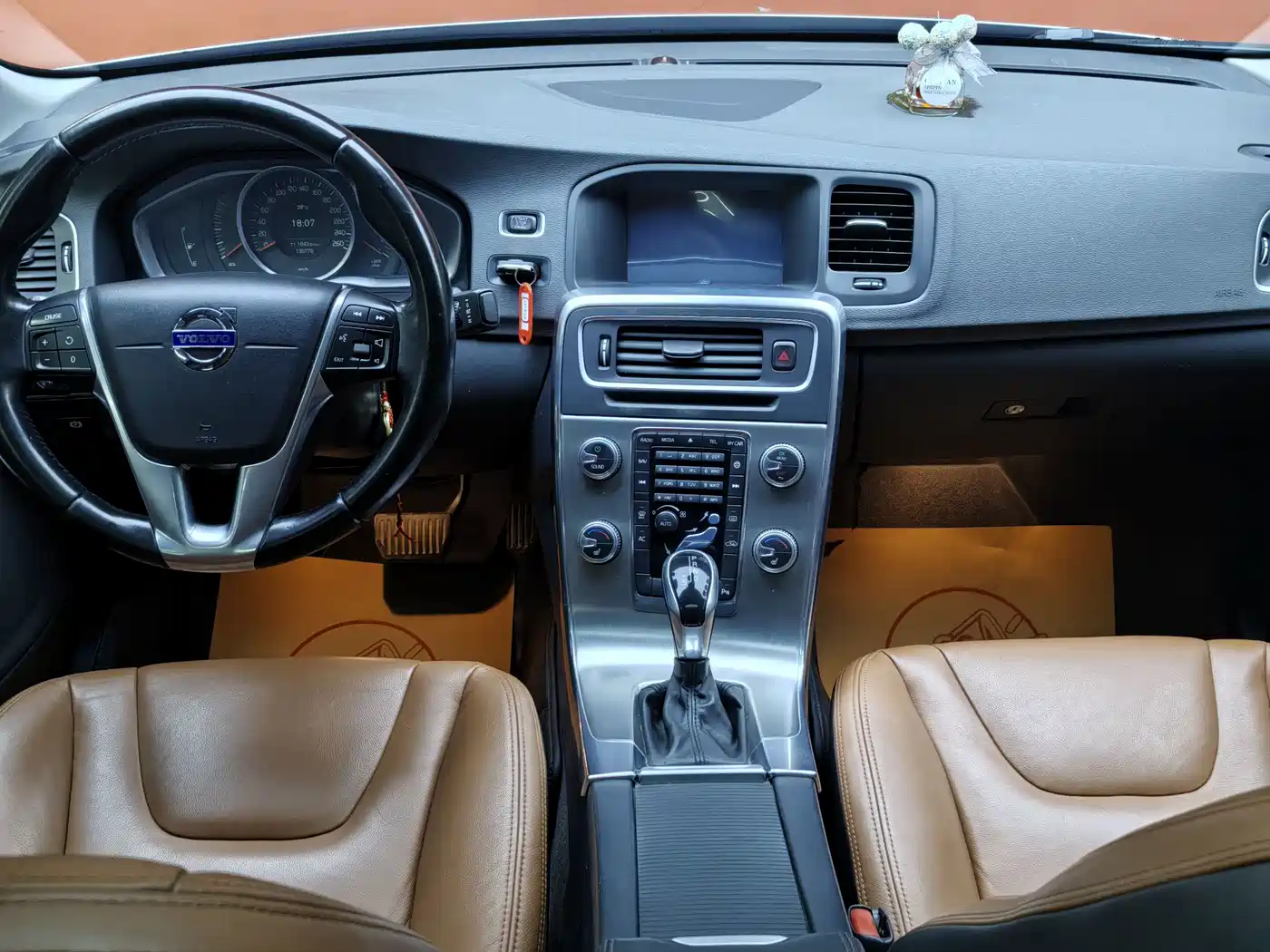 Volvo S60 2015 2015 S60L 2.0T Smart Vision
